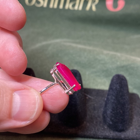 Solid Sterling Silver Magenta Chalcedony Ring - Picture 3 of 4